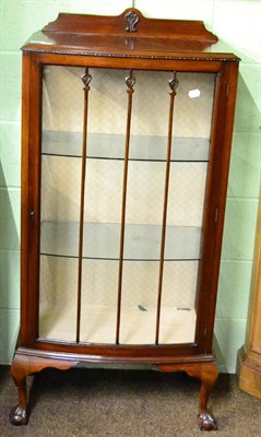 Lot 1291 - Mahogany display cabinet