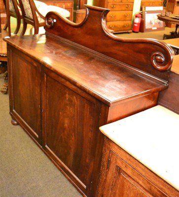 Lot 1326 - A Victorian mahogany sideboard