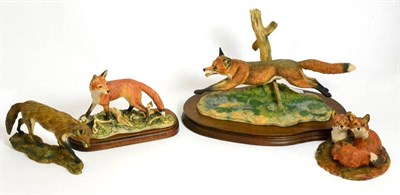 Lot 55 - Border Fine Arts 'Leicester Fox', model No. L58 by Ray Ayres, limited edition 103/500, on wood...