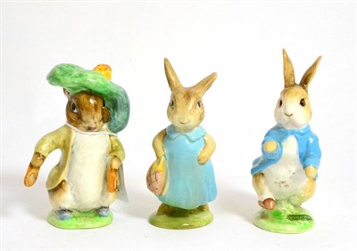 Lot 160 - Beswick Beatrix Potter Figures Comprising: 'Peter Rabbit', first version, first variation, 'Mrs...