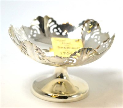 Lot 336 - A silver bonbon dish, Sheffield 1956