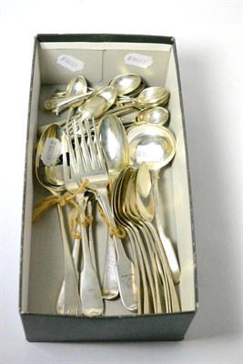 Lot 419 - Quantity of silver flatware