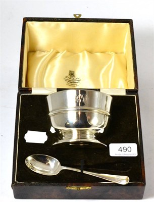 Lot 490 - A silver christening bowl and spoon, cased