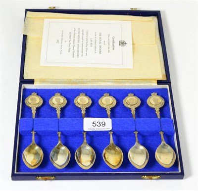 Lot 539 - A box of six silver spoons, commemorating Queen Elizabeth's Silver Wedding