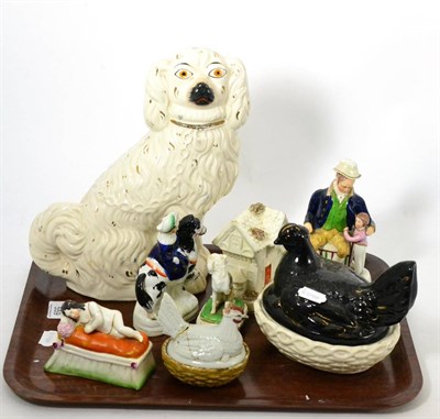 Lot 559 - Staffordshire animals etc