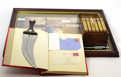 Lot 614 - A stamp album, Conway Stewart pen, dagger, the Bijou Shakespeare set, framed autograph Skeikh Ahmed