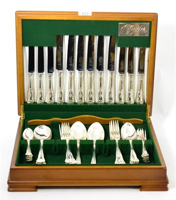 Lot 617 - E.P.N.S. Kings pattern cutlery