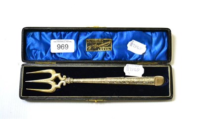 Lot 696 - A cased silver bread fork, Birmingham 1898