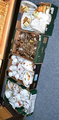 Lot 1020 - A large quantity of silver plate Kings pattern flatware and other plated wares, together with a...