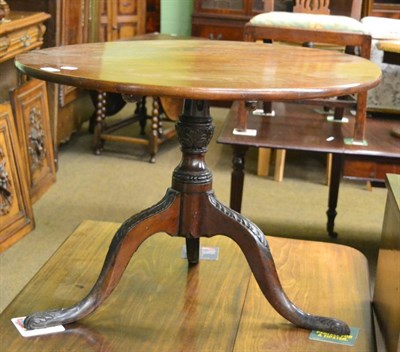 Lot 1392 - A mahogany tripod table