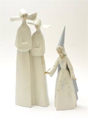 Lot 124 - Two Lladro figures, 'Fairy Godmother' and 'Two Nuns'