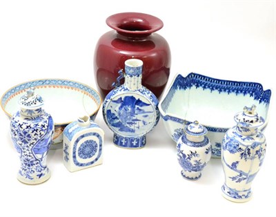 Lot 126 - A collection of 18th/19th century Oriental ceramics including a blue and white bowl, a pair of blue