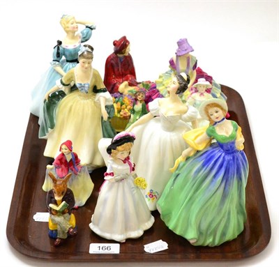 Lot 166 - Assorted Royal Doulton and other figures (one tray)