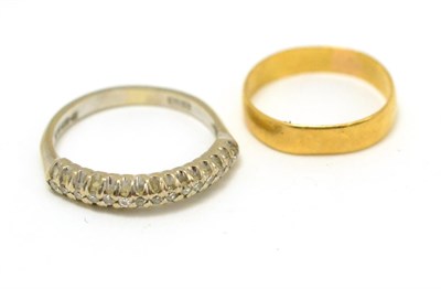 Lot 185 - A 22ct gold ring and an 18ct white gold diamond set ring