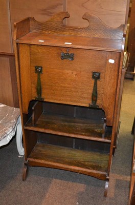 Lot 1185 - Arts & Crafts style oak bureau with bookshelf below