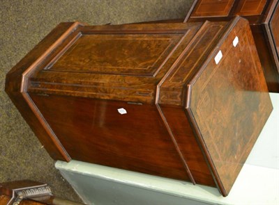 Lot 1281 - Victorian figured walnut bedside cupboard