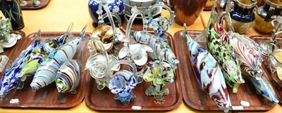 Lot 17 - A collection of Murano glass vases and fish (on three trays)