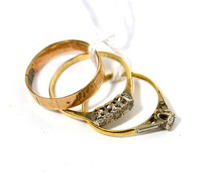 Lot 92 - A 9ct gold band ring and two dress rings
