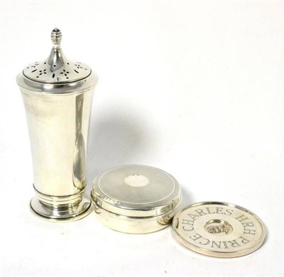 Lot 199 - A sugar caster by Deakin & Francis, Birmingham, 1939, with two other items (3)