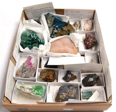 Lot 551 - * One Tray of Seventeen Assorted Mineral Specimens from Africa, including Cornetite, Malachite,...