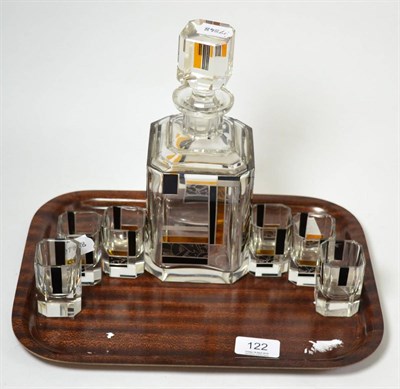 Lot 122 - An Art Deco Baccarat decanter and six small glasses