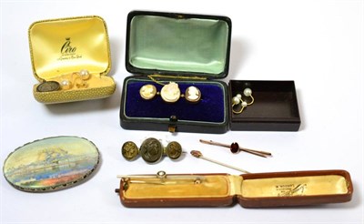 Lot 238 - Lava stone brooch, cameo brooch, bar brooch, pearl and gold earrings, Indian miniature etc