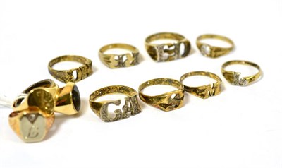 Lot 344 - Four 9ct gold gents signet rings together with eight silver gilt gents rings