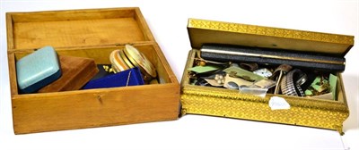 Lot 495 - Quantity of assorted watches and jewellery (in two boxes)