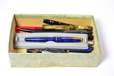 Lot 496 - Collection of pens, including Parker, Unique, Mentmore etc