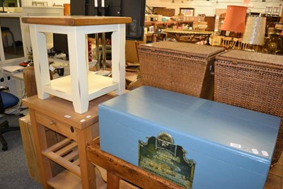 Lot 1009 - A modern cream painted side table with wooden top and a modern blue painted blanket chest