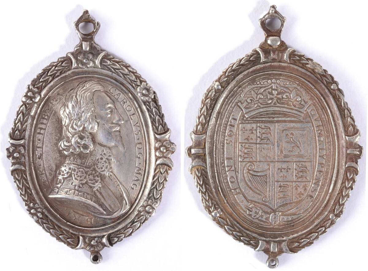 Lot 4 - A Silver Pendant Cast with a Bust of Charles II, inscribed CAROLVS DG MAG BRI FR ET HIB, 5.2cm