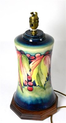 Lot 27 - A William/Walter Moorcroft leaf and berry lamp