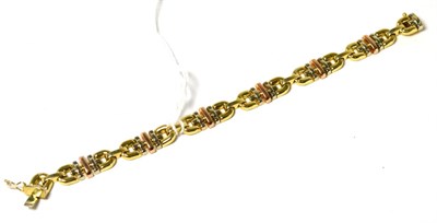 Lot 79 - A 9ct gold bracelet