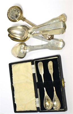 Lot 242 - Pair of William Egan & Sons, Dublin silver preserve spoons in fitted case; Georgian silver...