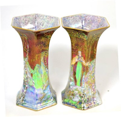 Lot 316 - A pair of Wilton ware vases (2)