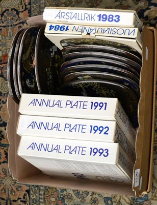 Lot 1026 - A collection of Finnish Arabia annual plates, 1979-1993 inclusive