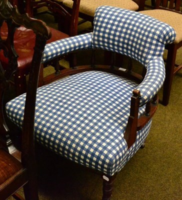 Lot 1331 - A late 19th/early 20th century upholstered tub chair