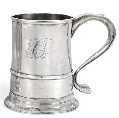 Lot 119 - A George III Provincial Silver Mug, John Langlands, Newcastle 1774, tapering form with girdle,...