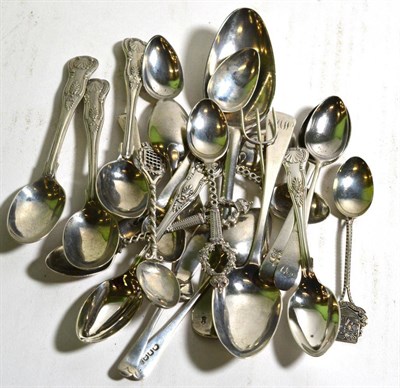 Lot 178 - A collection of 19th/20th century silver spoons, various dates and makers