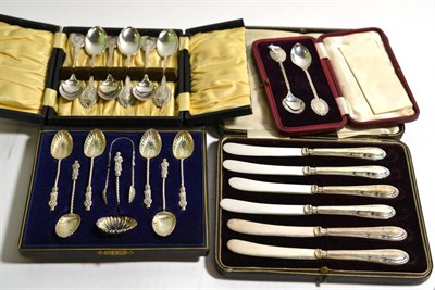 Lot 184 - Four cased silver sets including an Apostle eight piece set