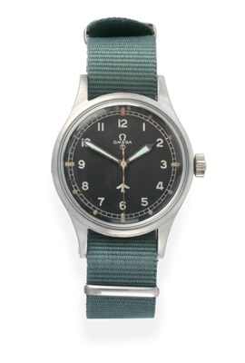 Lot 149 - A British Military Royal Air Force Stainless Steel Centre Seconds Wristwatch, signed Omega,...