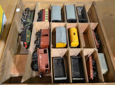 Lot 1002 - Hornby O Gauge train set