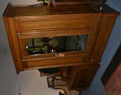 Lot 1015 - Edwardian oak wardrobe and dressing chest, together with an oak delft rack