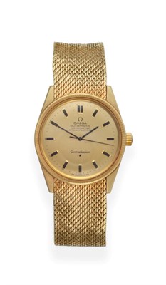 Lot 165 - An 18ct Gold Automatic Centre Seconds Wristwatch, signed Omega, Chronometer Officially...