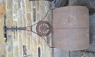 Lot 1158 - A Victorian cast iron lawn roller