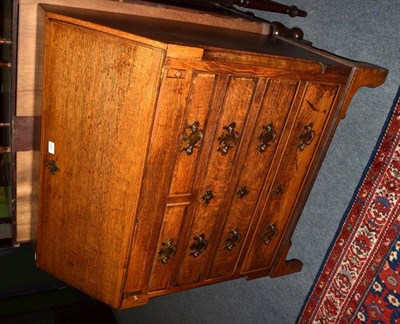 Lot 1207 - Georgian oak bureau