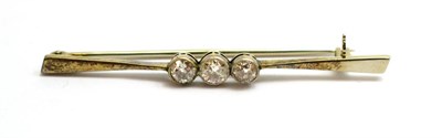 Lot 95 - A diamond bar brooch, total estimated diamond weight 1.00 carat approximately