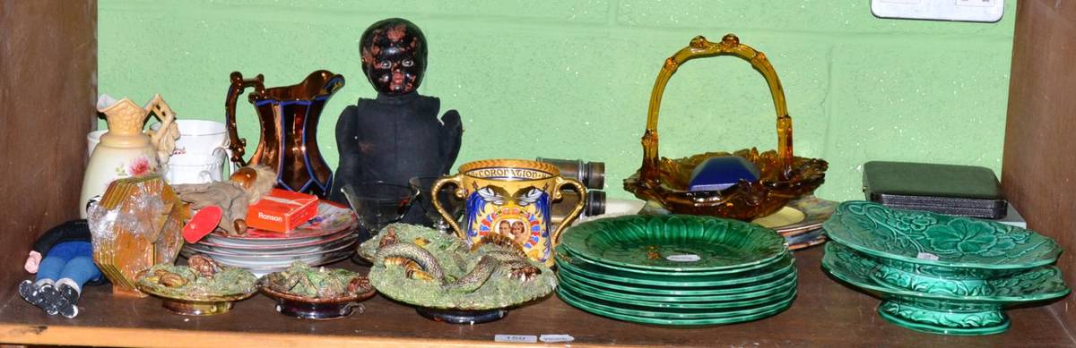 Lot 159 - Decorative ceramics, glass and ornamental items including Wedgwood and other green pottery leaf...