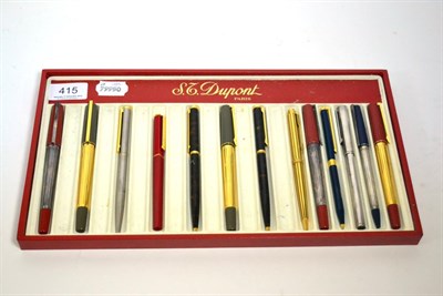 Lot 415 - Thirteen various pens including Dunhill, Dupont and Parker