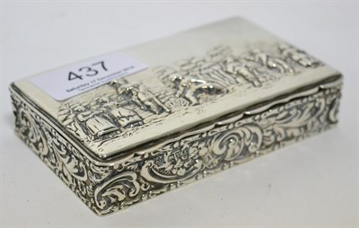 Lot 437 - Embossed silver snuff box, Chester 1908